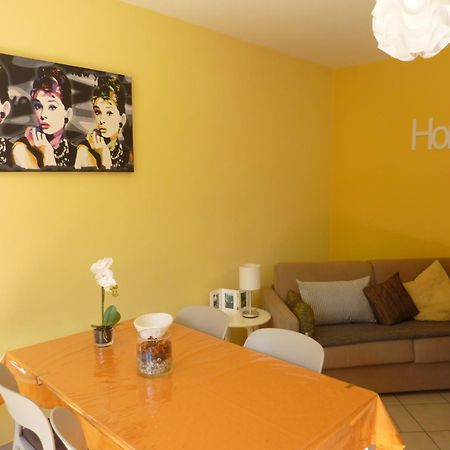 Ferienwohnung Gallo Mit Ueberdachter Terrasse Parkplatz 100 Mtr Z Strand Cannobio Exteriör bild